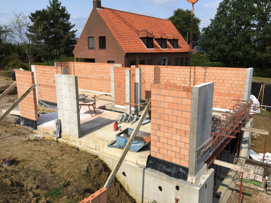 Stevige binnenmuren door betrouwbare aannemer voor jouw ruwbouwproject in Herselt